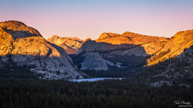 Tenaya Lake in Yosemite National Park, California, USA