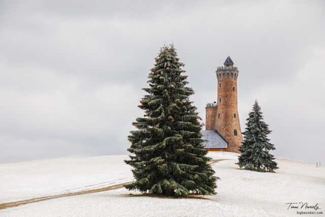 Dalimilova rozhledna na vrchu Větrov